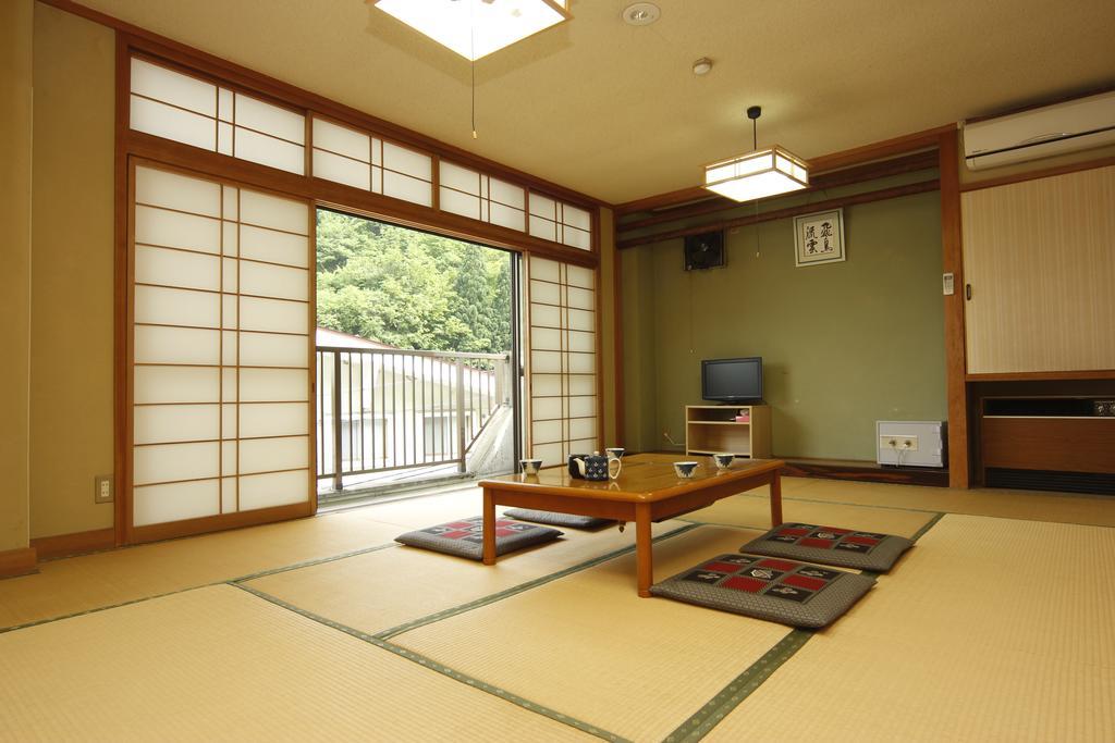 Kadoya Shinkan Kami  Buitenkant foto